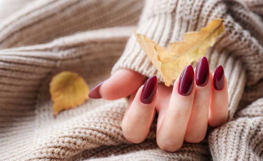 Colori Unghie Autunno 2024: Scopri Tutti i Trend più Irresistibili!
